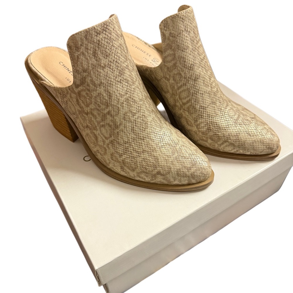 Chinese Laundry Mules